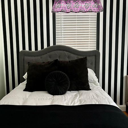 It'S Showtime-Book Lally'S House! Steps To Common! Salem Extérieur photo