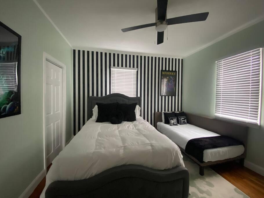 It'S Showtime-Book Lally'S House! Steps To Common! Salem Extérieur photo