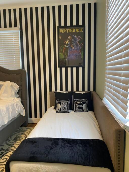 It'S Showtime-Book Lally'S House! Steps To Common! Salem Extérieur photo